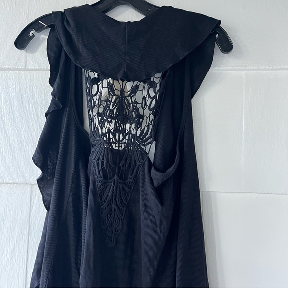 Floppy Flowy Black Cotton Vest with Crocheted Back size M NEW WITH TAGS 🖤✨ - Picture 7 of 8